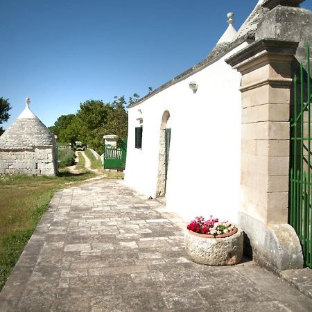 Trulli Sul Vignale In Masseria Santalachicca Martina Franca Kültér fotó
